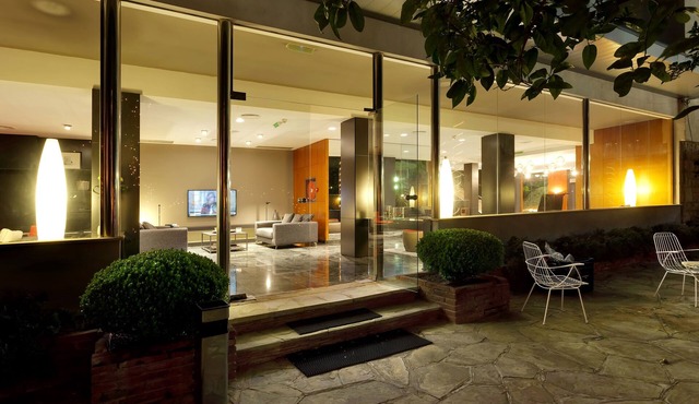 Hotel Astari