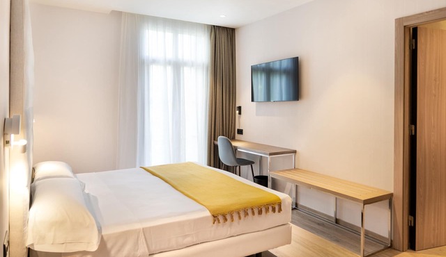 Hotel Caledonian