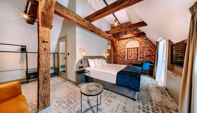 Hotel ETER