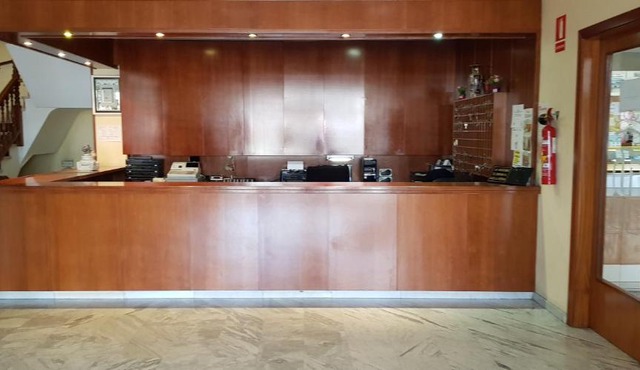 Hotel Reina Isabel