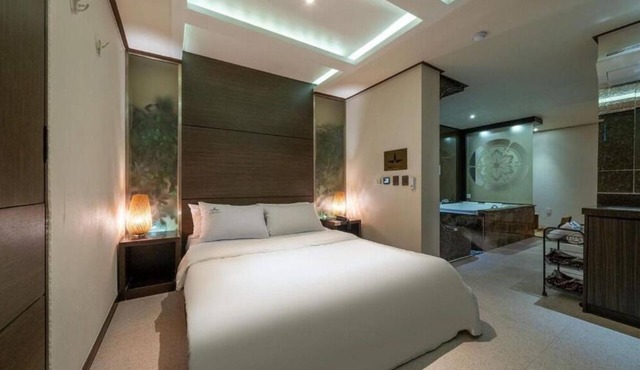 HotelStar