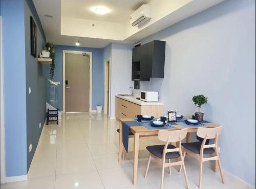 Icon City Premier Suites by WeCare