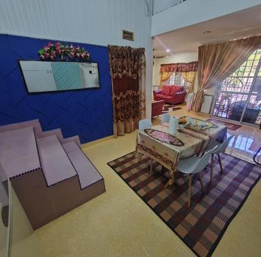 Iltizam Homestay