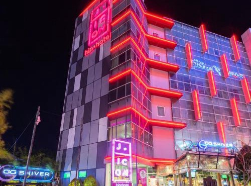 J Icon Hip Hotel