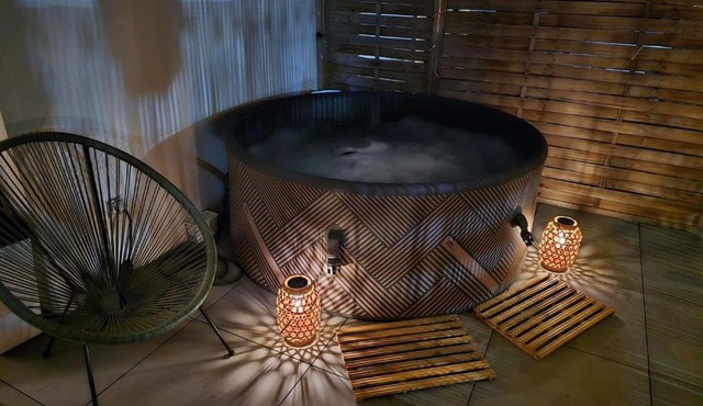 Jacuzzi Suites