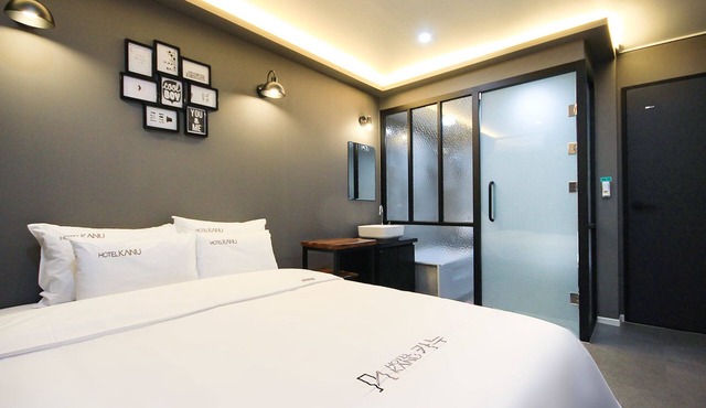 Kanu Hotel