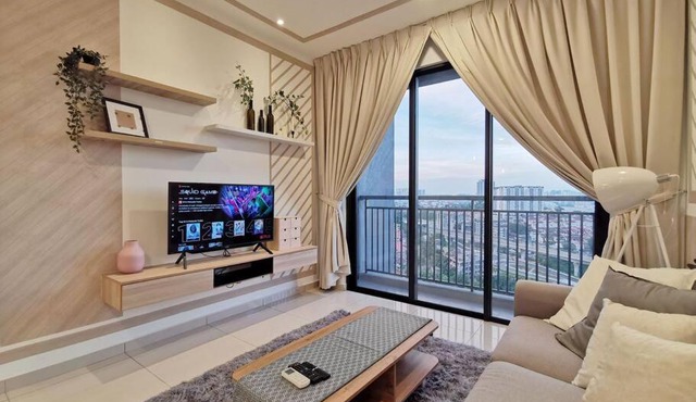 Kenwingston Avenue Sungai Besi 3BR Designer WiFi Netflilx