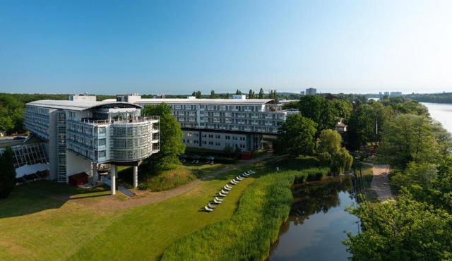 Kongresshotel Potsdam am Templiner See