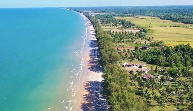Kuantan putra home