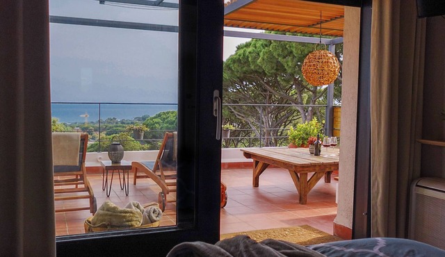 Loft with Panoramic Sea View and Wellness, Boutique Estate near Barcelona Coast