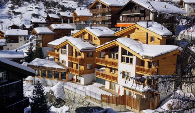 Matterhorn Gazes, Luxury Embraces 1000