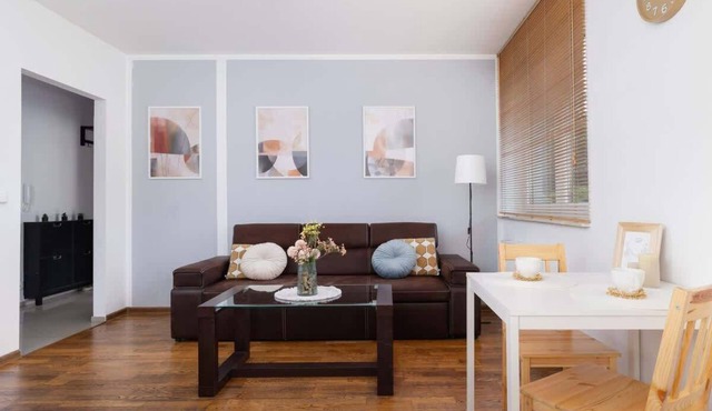 Modern Apartment for 4 persons | Work desk, WiFi