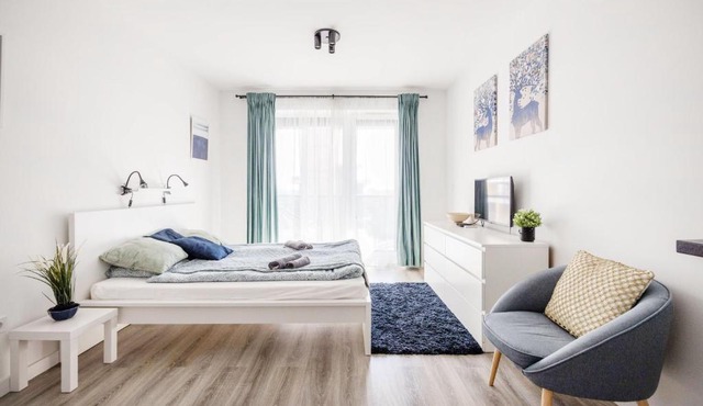 Modern Riverside Studio with Free Parking