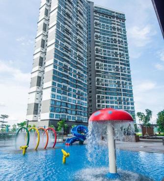 MOLEK REGENCY TAMAN MOLEK