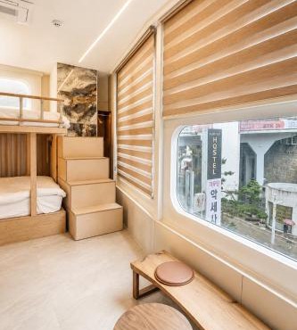 Momentum Hostel Seoul Station