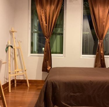 Mookda House Chinatown BKK near MRT Samyot