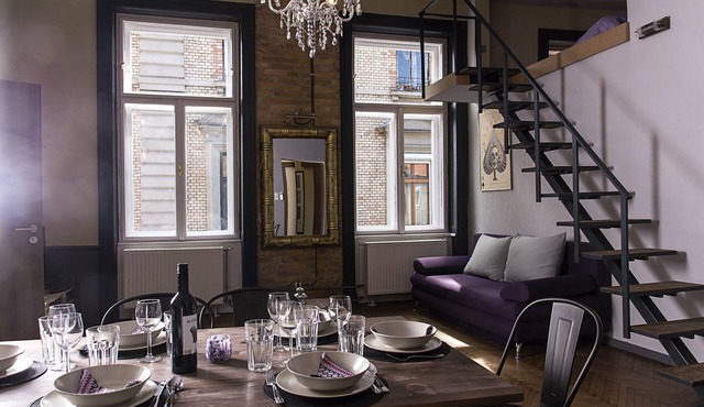 New - WalnutTree Double 12 Person Apartment central in Budapest - Hungary