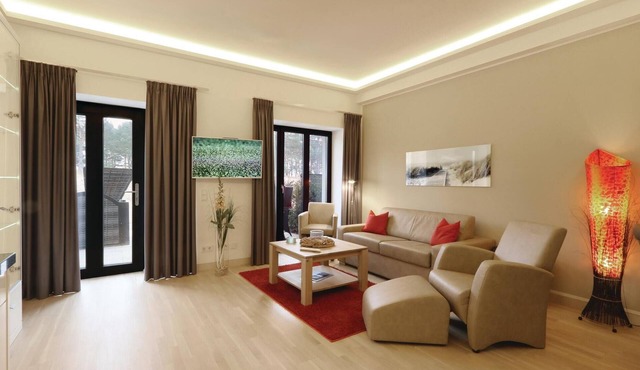 Nice apartment in Binz with indoor swimming pool