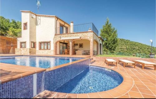 Nice Home In Sant Miquel D'aro