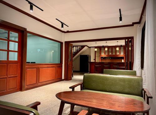 OLD SOUL Hostel