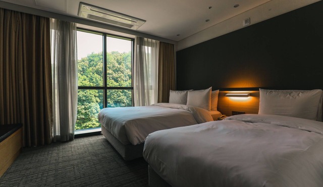 ON City Hotel
