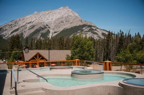 Otter Hotel