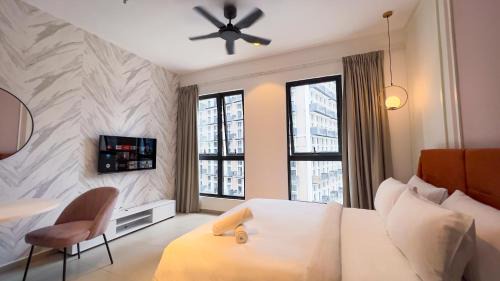 Paxtonz Suite Damansara by Light House