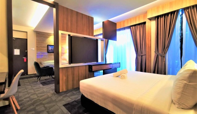 Prestigo Hotel