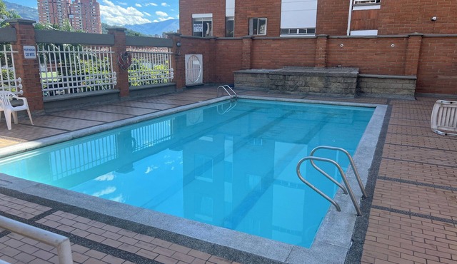 Private 3BR Apartment · Quiet · Prime Location