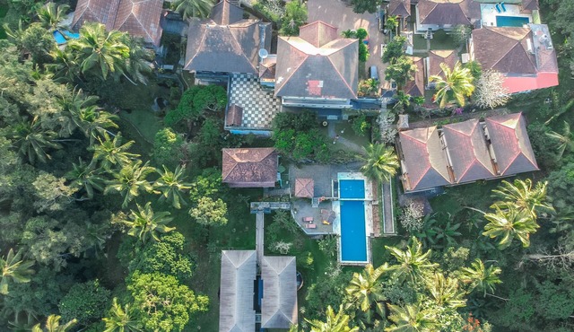 Puri Saron Hotel Madangan