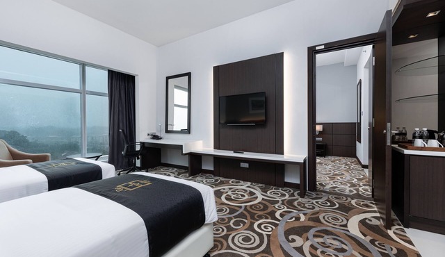 Raia Hotel & Convention Centre Kuching