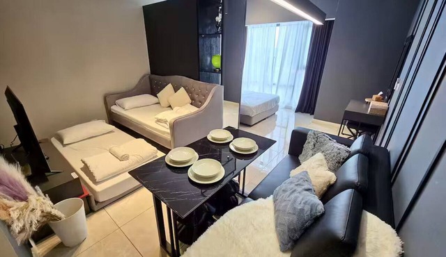 Rare Cityscape Stay in Bukit Bintang, TRX | 1-6pax