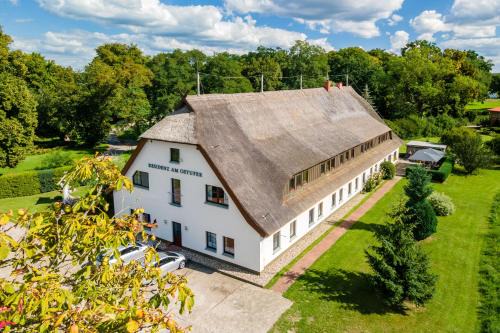Reetdachhotel - Residenz am Ostufer