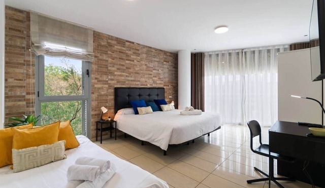 Room Luna FIRA - King Size Bed