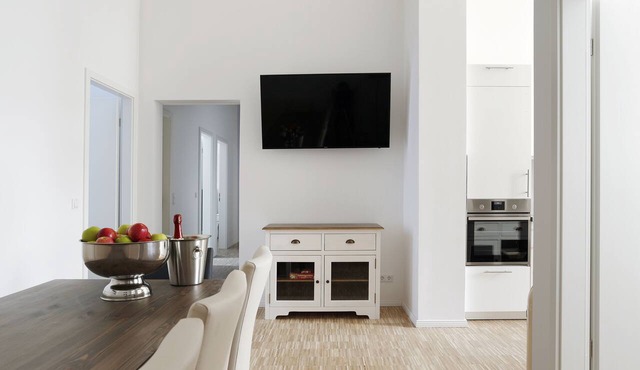 SC 2 elevator + 4 bedrooms + 2 bathrooms 110 sqm balcony +