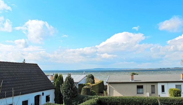 Seeblick by Interhome