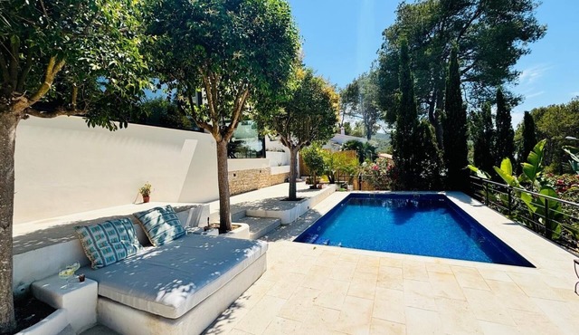 Sitges Hills: 6 Bed With Pool