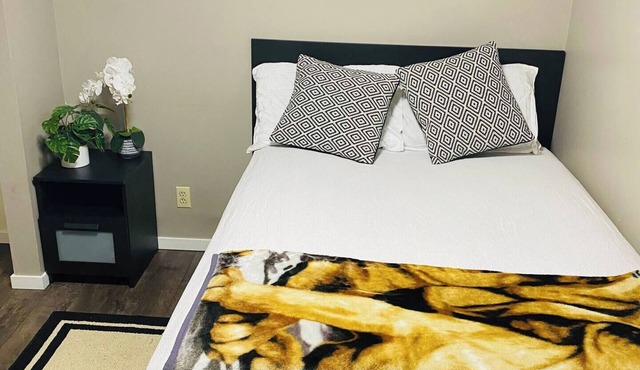Spacious 2 bed basement suit in quite neighborhood in Saskatoon