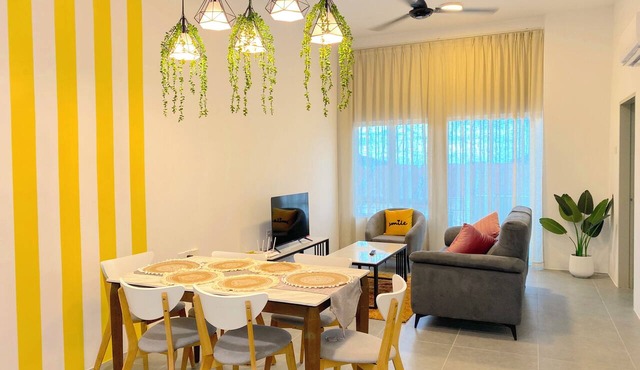 Spacious 3-bedroom family friendly apartment with AC in Langkawi