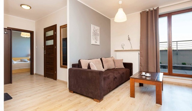 Spacious Apartment with Terrace | Parking | Two Bedrooms