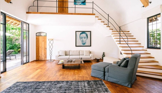 Spacious, Light, Cozy Designed Villa In Fantastic Location