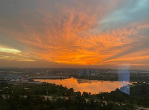 Sunset Lakeview, Junior Suite, Netflix, Pool, Gym, Wifi