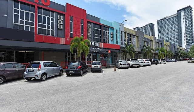 Super OYO Capital O 90556 Hotel Cherita Rooms