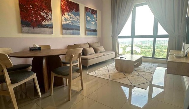The Clio 2 IOI Resort City, Beside IOI City Mall, beside conezion, opposite hospital serdang , UPM and uniteen