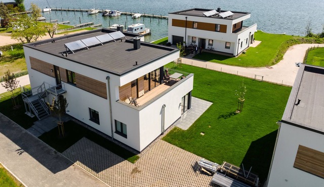 Traumhaftes Appartment mit Sauna, Seeblick und Stadtnähe