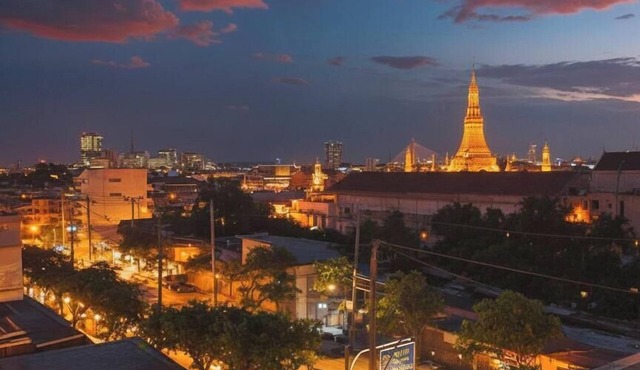 TUAN Hotel Bangkok near Wat Arun