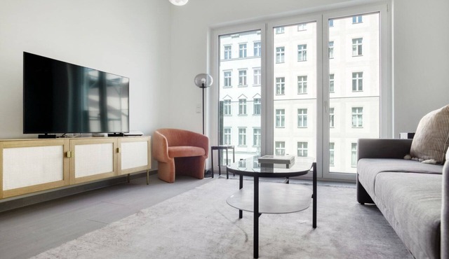 Upscale Schöneberg 2BR, steps to Park am Gleisdreieck, by Blueground