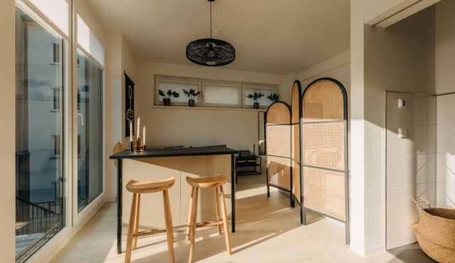 Urban Elegance | Balcony | Bright Design Oasis