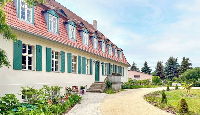 Vacation apartment in the green Lietzow manor house near Berlin