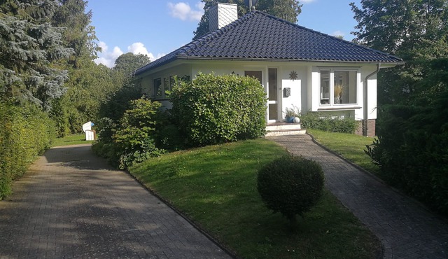 Vacation bungalow with a garden property only 3 minutes away from the beach